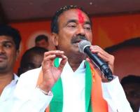 కాంగ్రెస్ నిజాయతీ లేకుండా బీసీలకు మోసం చేస్తోంది – ఈటల ఆగ్రహం