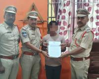 అంతర్రాష్ట్ర దోపిడీ ముఠాకు పిడి యాక్ట్ అమలు