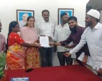 హోలీ, రంజాన్ ఏర్పాట్లపై మున్సిపల్ ఛైర్మన్‌కు వినతి