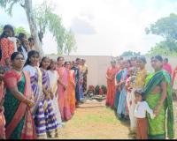 కస్తూర్బా విద్యార్థినుల బోనాల సందడి