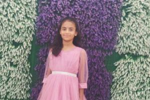 సైనిక స్కూల్ లో సీట్ సాధించిన విద్యార్థిని.