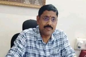 అక్రమ ఇసుక రవాణాపై నిఘా.. టిప్పర్‌ సీజ్