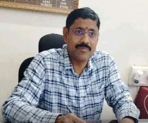 అక్రమ ఇసుక రవాణాపై నిఘా.. టిప్పర్‌ సీజ్