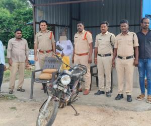 టీవీఎస్ ఎక్స్‌ఎల్‌పై గంజాయి రవాణా.. మహారాష్ట్ర వ్యక్తి అరెస్టు